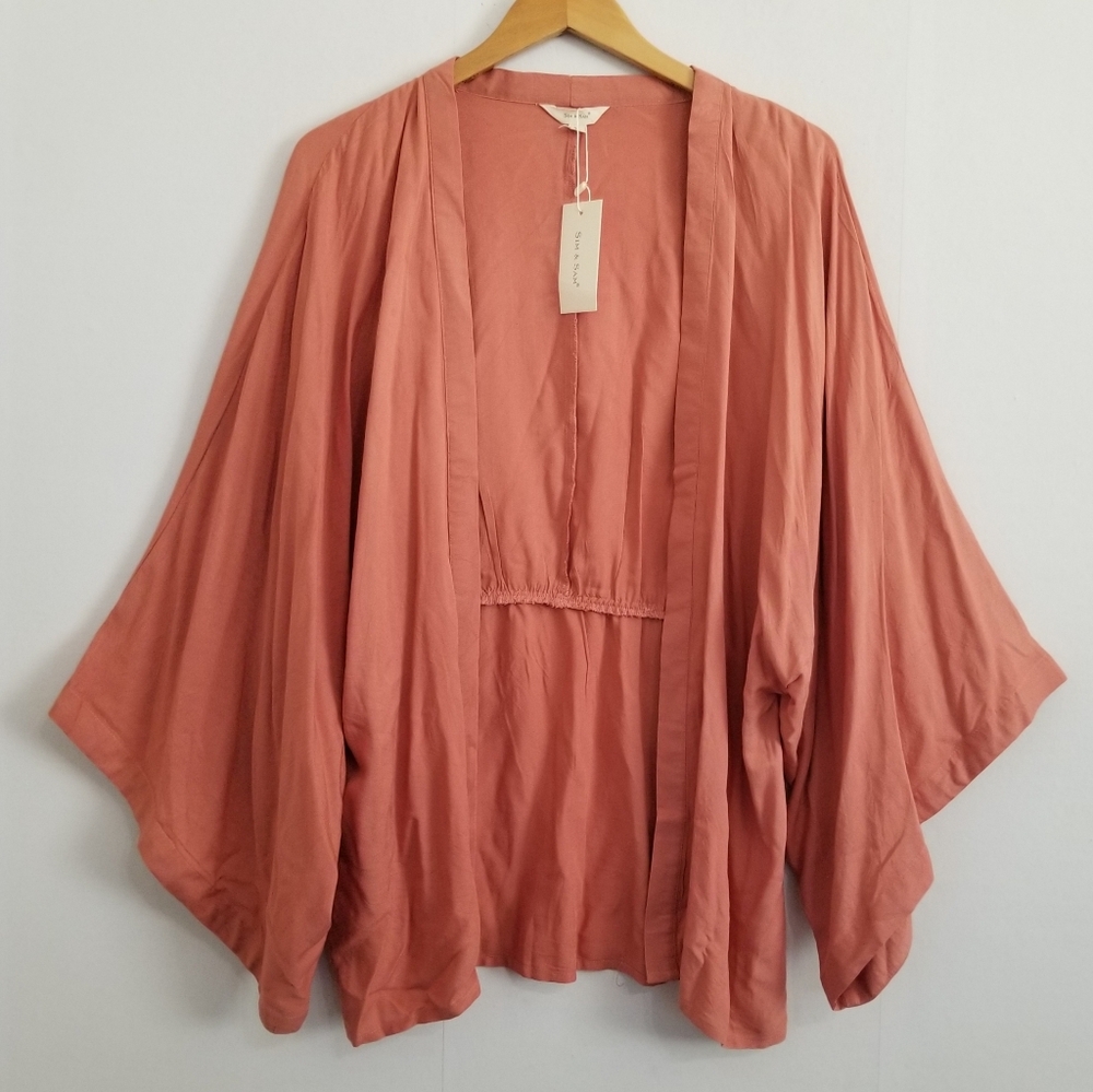 NWT Sim & Sam Cameo Brown Kimono Blouse Size Medium